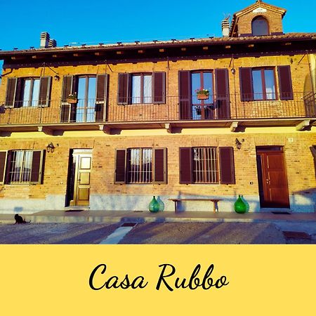 Casa Rubbo - Appartamento In Collina 'Monviso' Алба Екстериор снимка